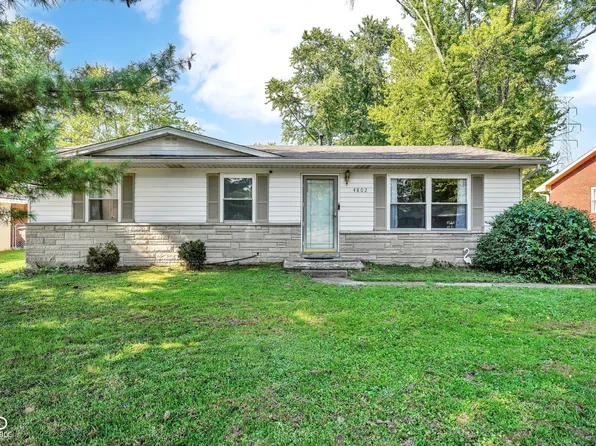 4802 Eastgate Dr, Columbus, IN 47203