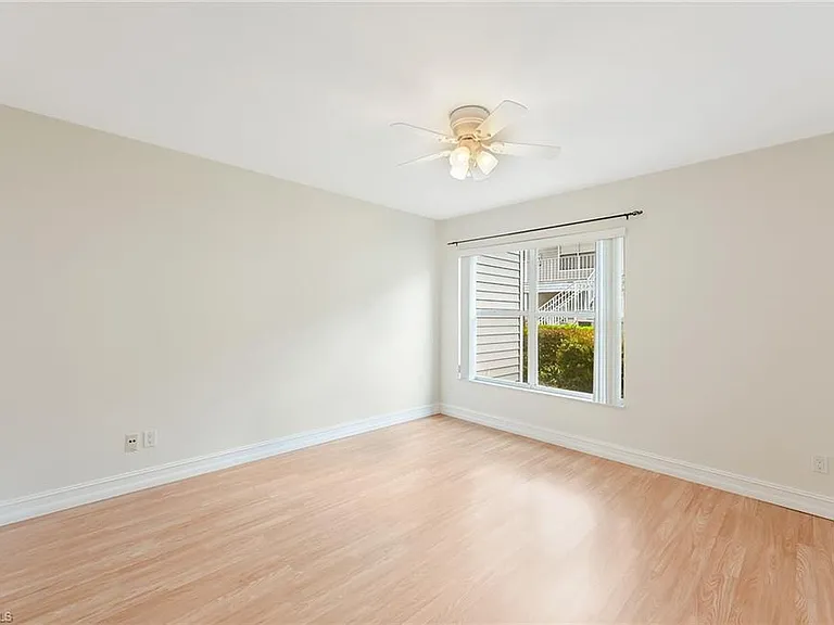1933 Courtyard Way #D-103 — Photo 10