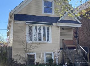2434 S 7th St, Milwaukee, WI 53215