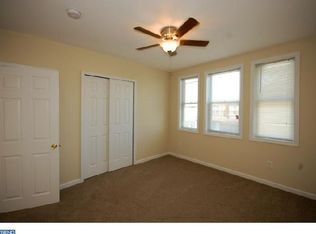 6654 N Uber St, Philadelphia, PA 19138