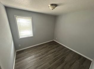 608 S 2nd Ave #2, Sioux Falls, SD 57104