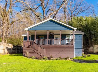 700 Runyan Dr, Chattanooga, TN 37405