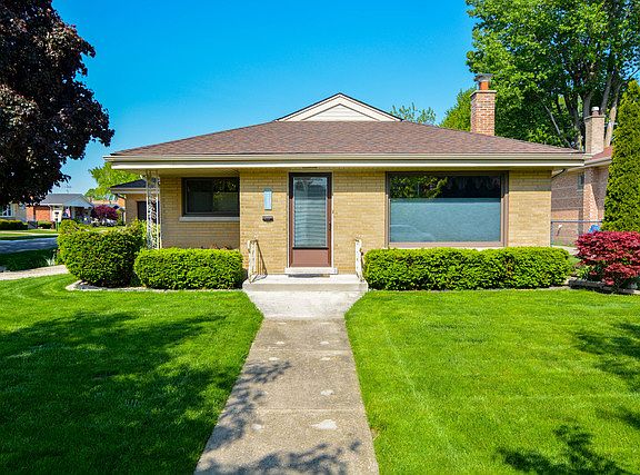 2nd image of 10152 Buell Ct