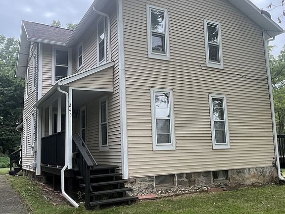 2nd image of 245 W Park St