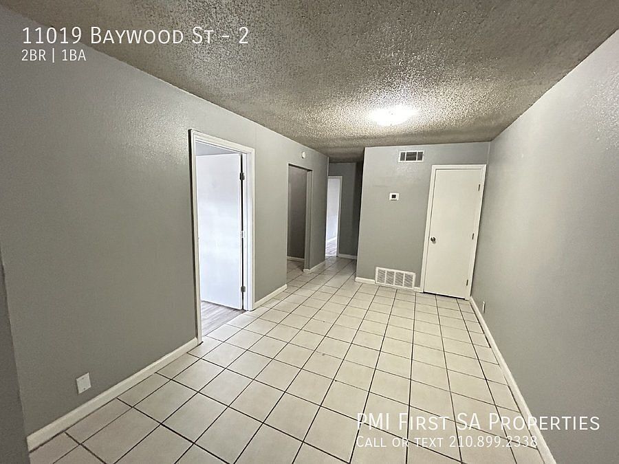 1st image of 11019 Baywood St Unit 2