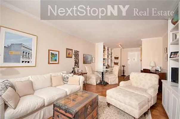 Sold by NextStopNY | media 29