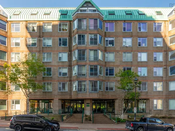 1326 Lower Water St #405, Halifax, NS B3J 3R3