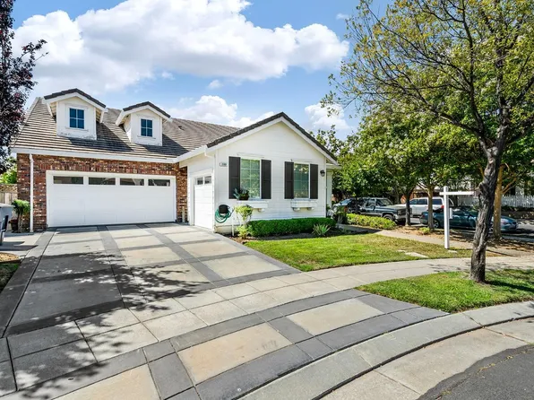 360 Collins Ct, Mountain House, CA 95391