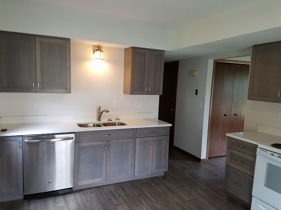 1st image of 207 Westgate Ave