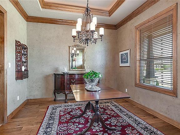 4th image of 5208 Ballybunion Ln