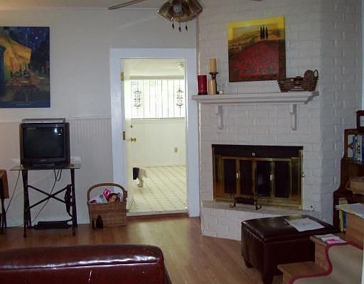 cozy den w/fireplace