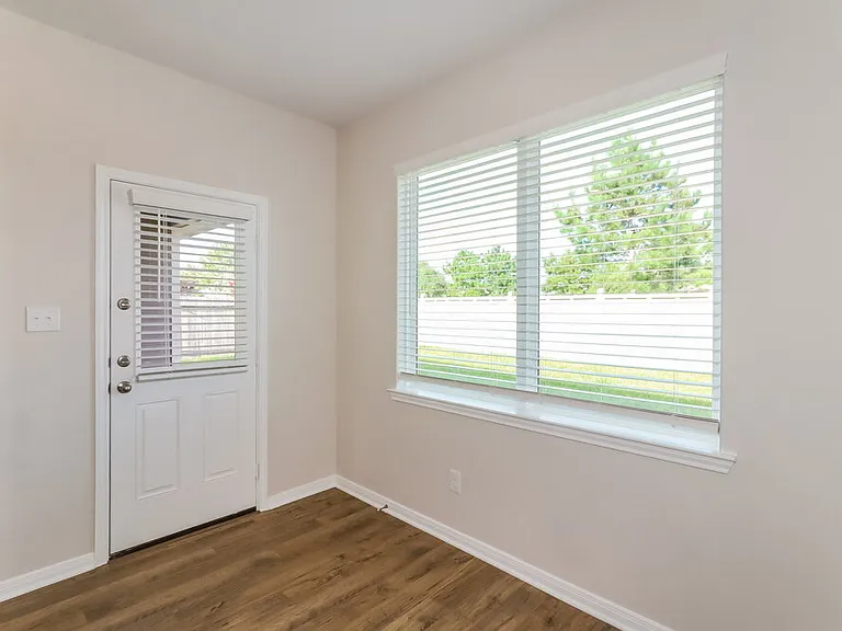 149 Dogwood Point Dr — Photo 5