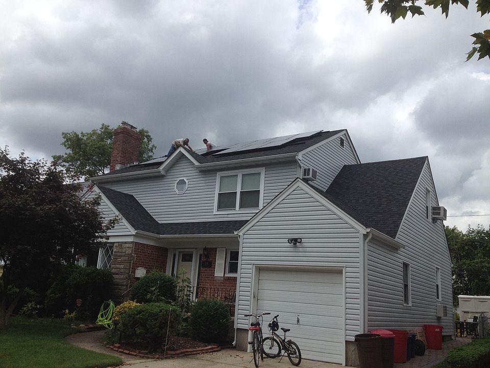 1st image of 35 Lawrence St