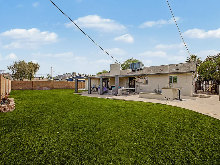 3346 E Cochise Dr — Photo 39