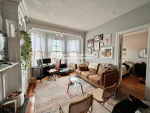 178 Marlborough St Photo 1