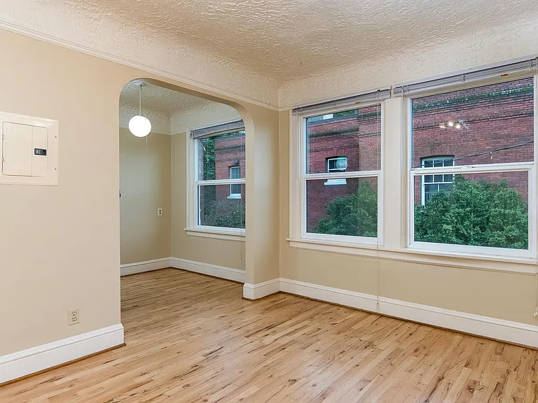 Westover Apartments — Photo 9