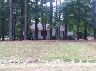548 Spaniel Ln, Clayton, NC 27520