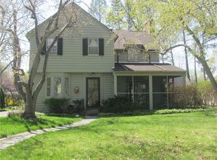 155 Avalon Dr, Rochester, NY 14618