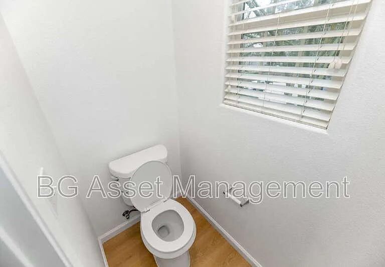 128 Kingfisher St — Photo 25