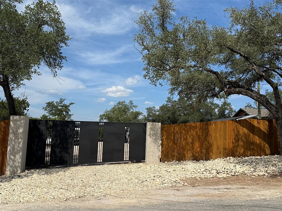 1st image of 10300 Little Creek Cir