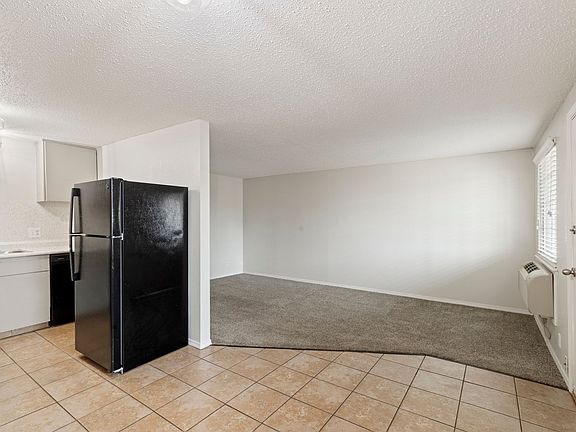 4th image of 1420 S Trenton Ave #1634-7