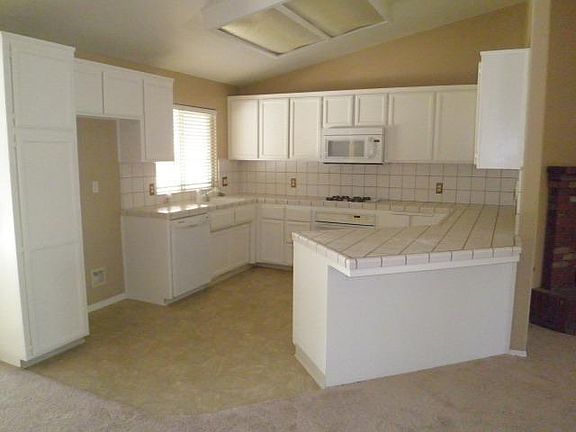 3rd image of 3209 Green Mountain Ln