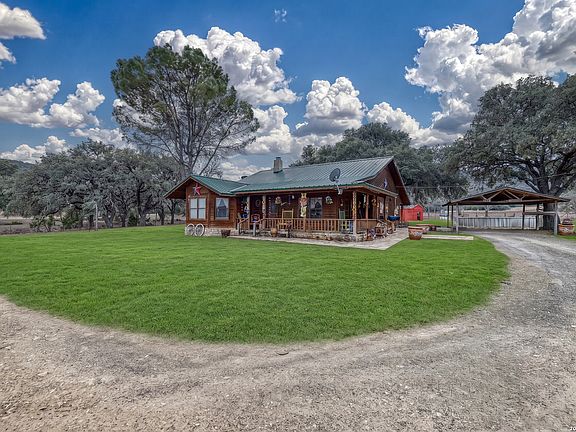 4th image of 969 WALTER WHITE RANCH RD