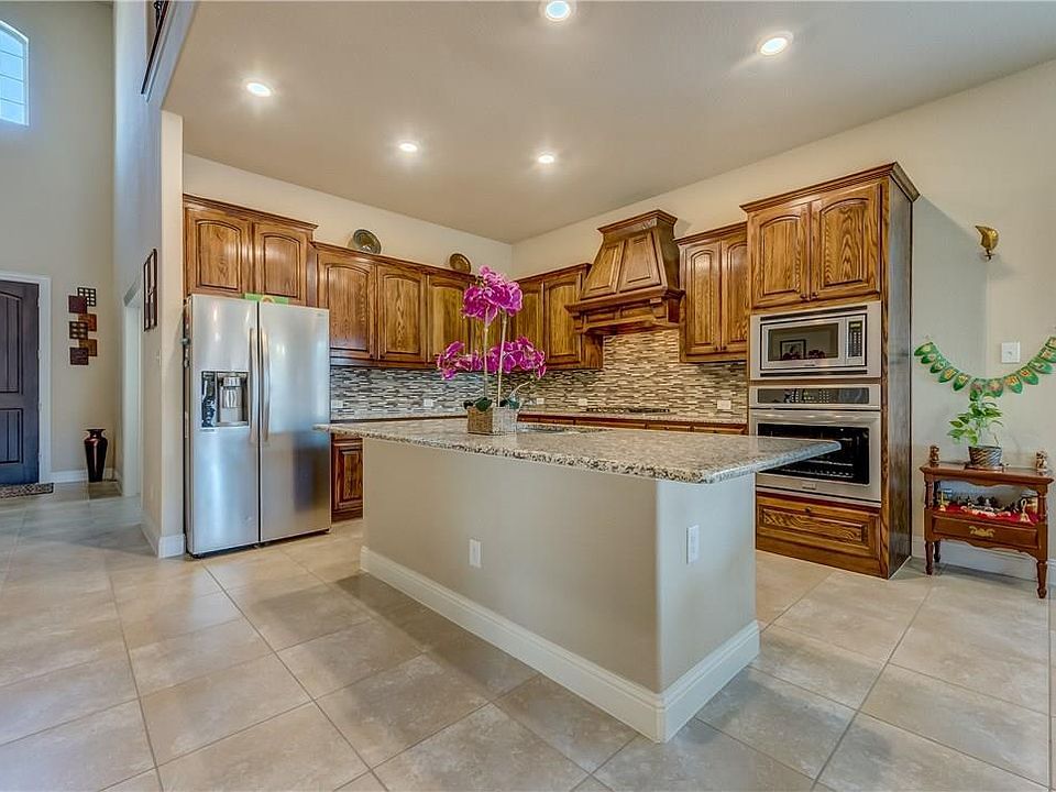 1st image of 10709 Galveston Pl
