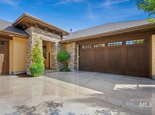 9646 W Tributary Ln, Garden City, ID 83714