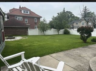 213-04 34th Rd #2, Bayside, NY 11361