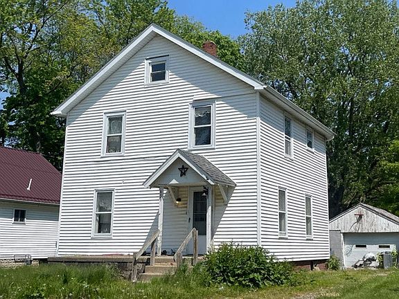 2nd image of 939 Virginia Ave