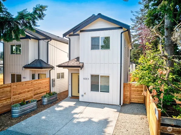 9238 B Evanston Avenue N, Seattle, WA 98103