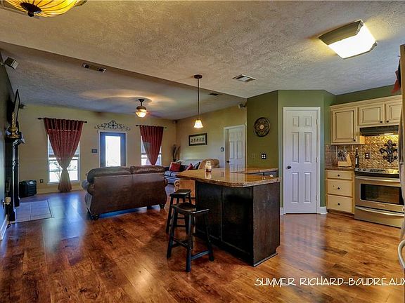 3rd image of 1423 Siouxan Dr