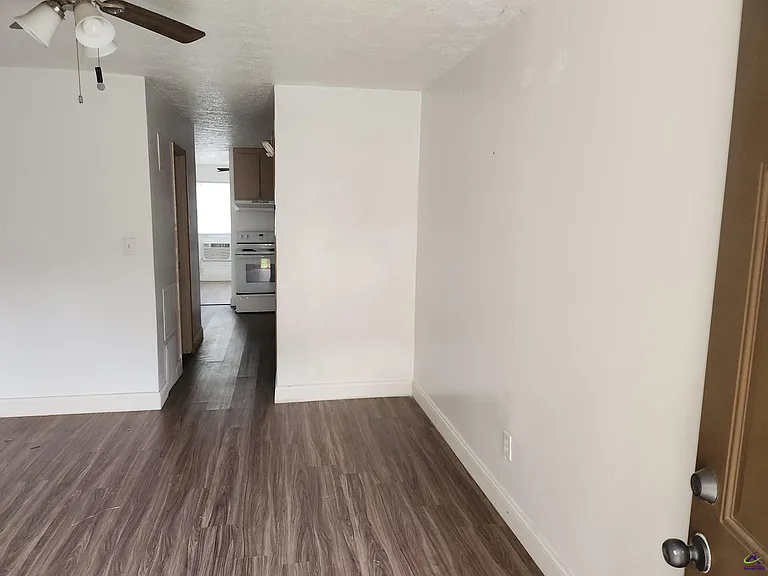 216 Tabor Dr #14 — Photo 9