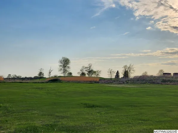 417 Brickyard Rd Lot 34, Sheffield, IA 50475
