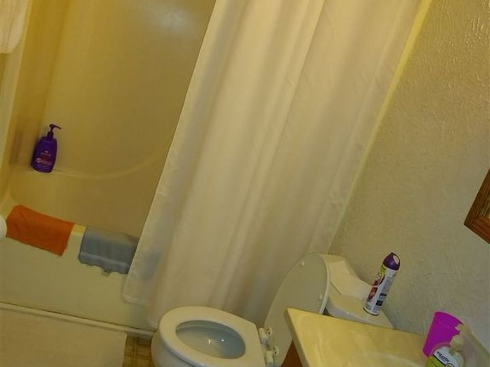 1st image of 2658-2660 Chesapeake Dr