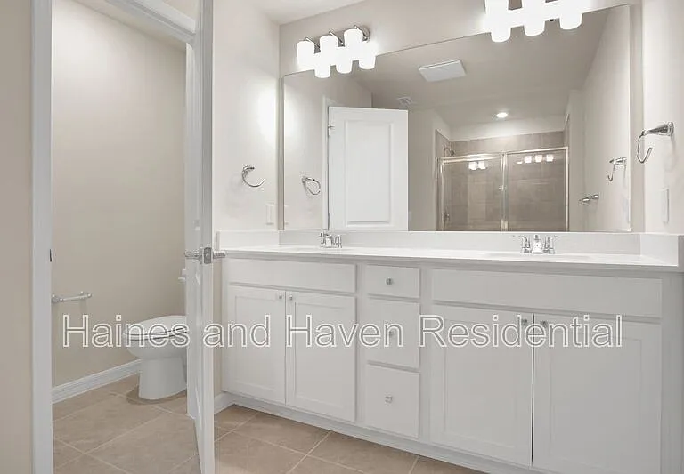 4292 Chester Springs Blvd — Photo 20