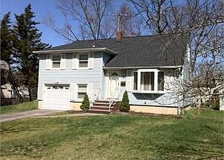 2nd image of 78 Amelia Ave