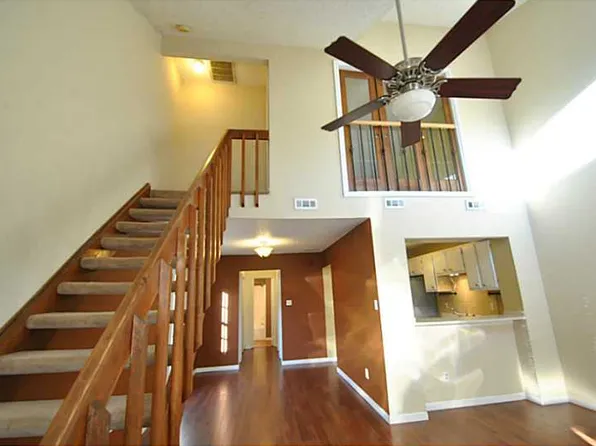 4604 Glencoe Ln, Virginia Beach, VA 23464