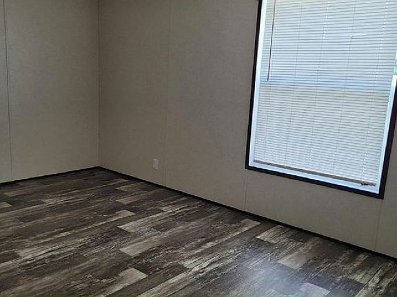 5th image of 1123 Walt Williams Rd #72