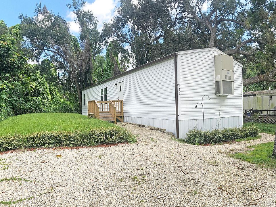 1st image of 228 State St