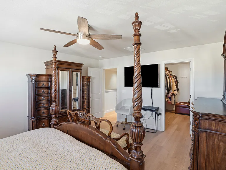 14842 Kit Carson Dr — Photo 12