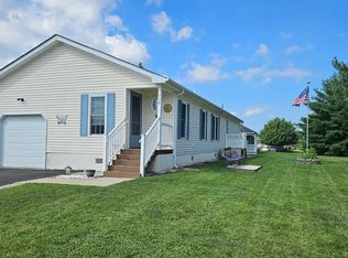 938 Appleberry Dr, Smyrna, DE 19977