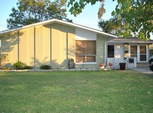 2200 17th St, Plano, TX 75074