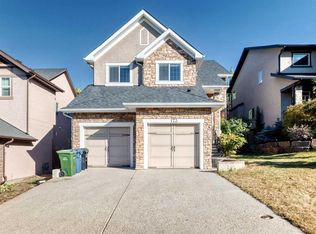 173 S Aspenshire Dr SW, Calgary, AB T3H 0P5