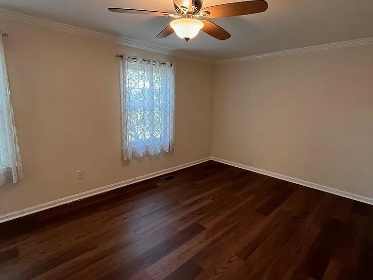 5633 Independence Cir — Photo 22