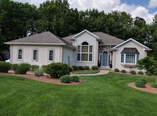 4818 Stonewood Dr, Jackson, MI
