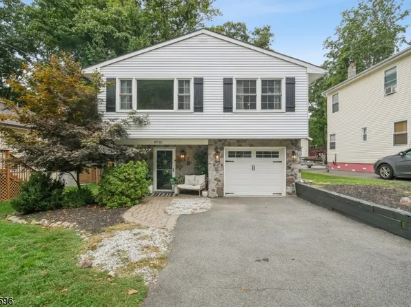 16 Cherokee Ave, Rockaway Twp., NJ 07866