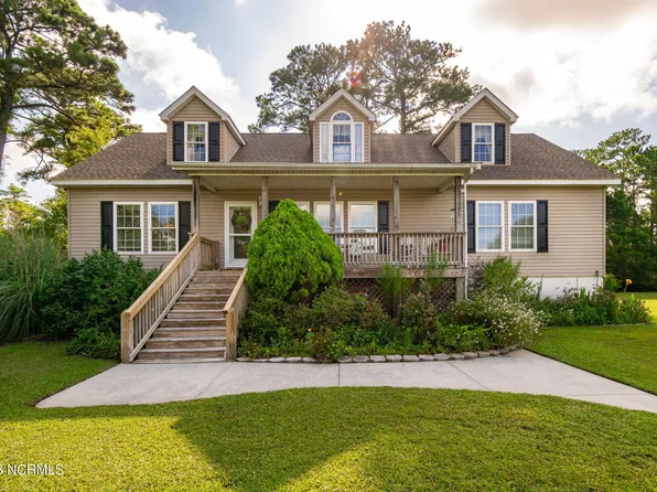 411 Mallard Court, Beaufort, NC 28516
