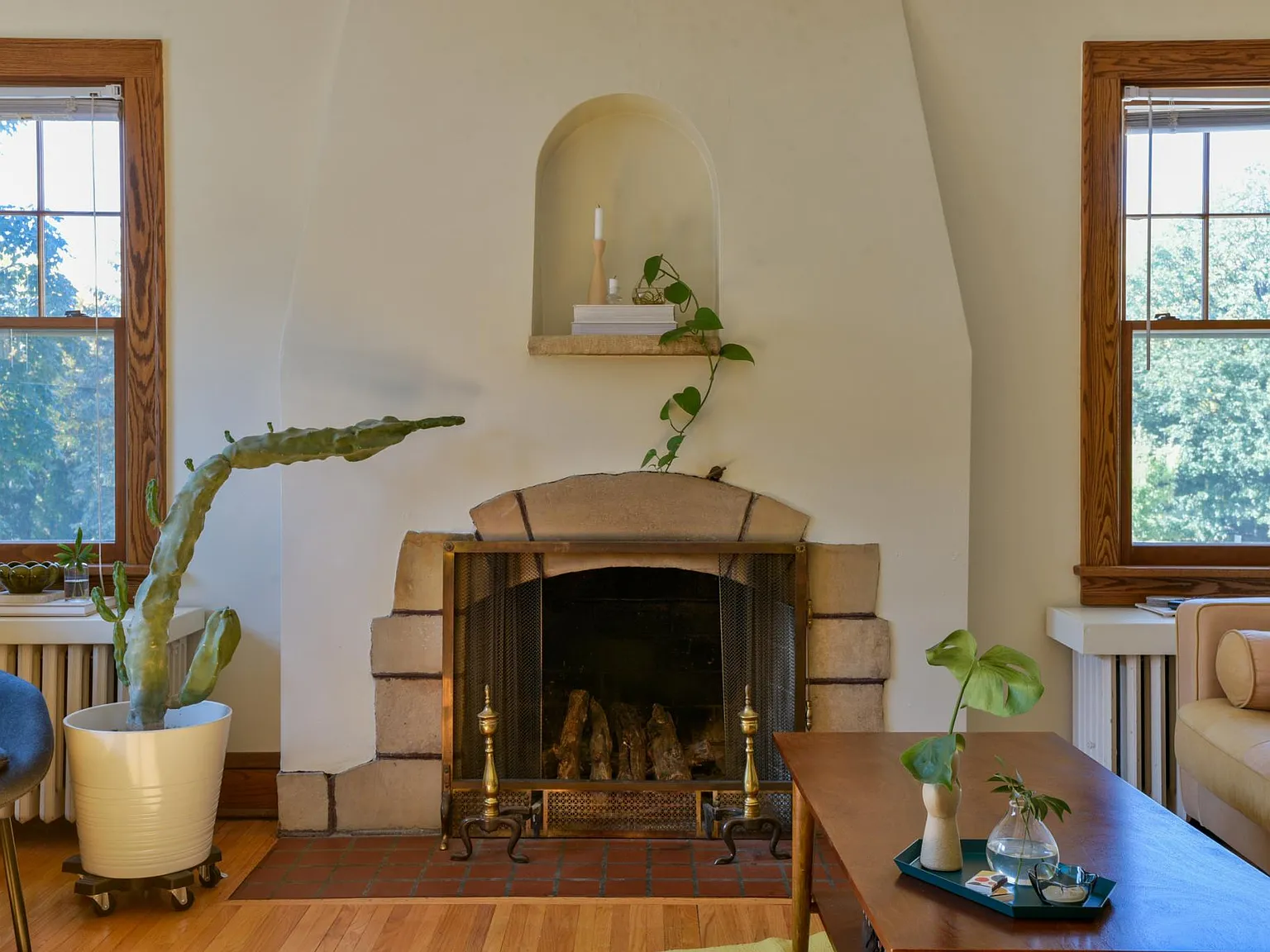 2 bed, 1100 sqft, $2,450 — Photo 3